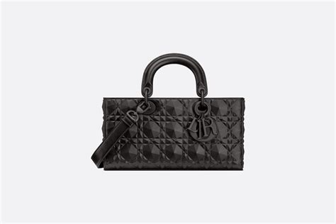 Mittelgroße Lady Dior Tasche Kalbsleder in Schwarz mit 